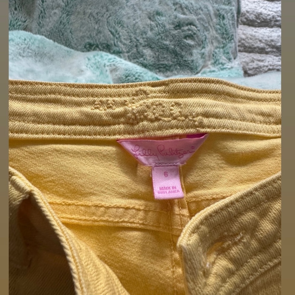 Jeans - Picture 4 of 4